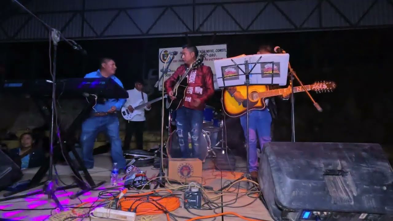 COL. GUADALUPE, METLATONOC, GRO. EN GRANDIOSO BAILE, GRUPO LOS ASES DE SAN MIGUEL (PARTE 04)