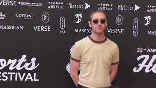 Milo Edwards arriving to the HollyShorts Festival al TCL Chinese Theatre in Hollywood
