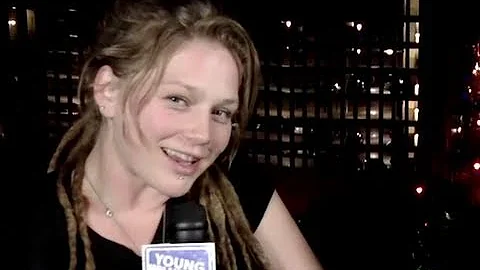 Crystal Bowersox is "The Farmer's Daughter"