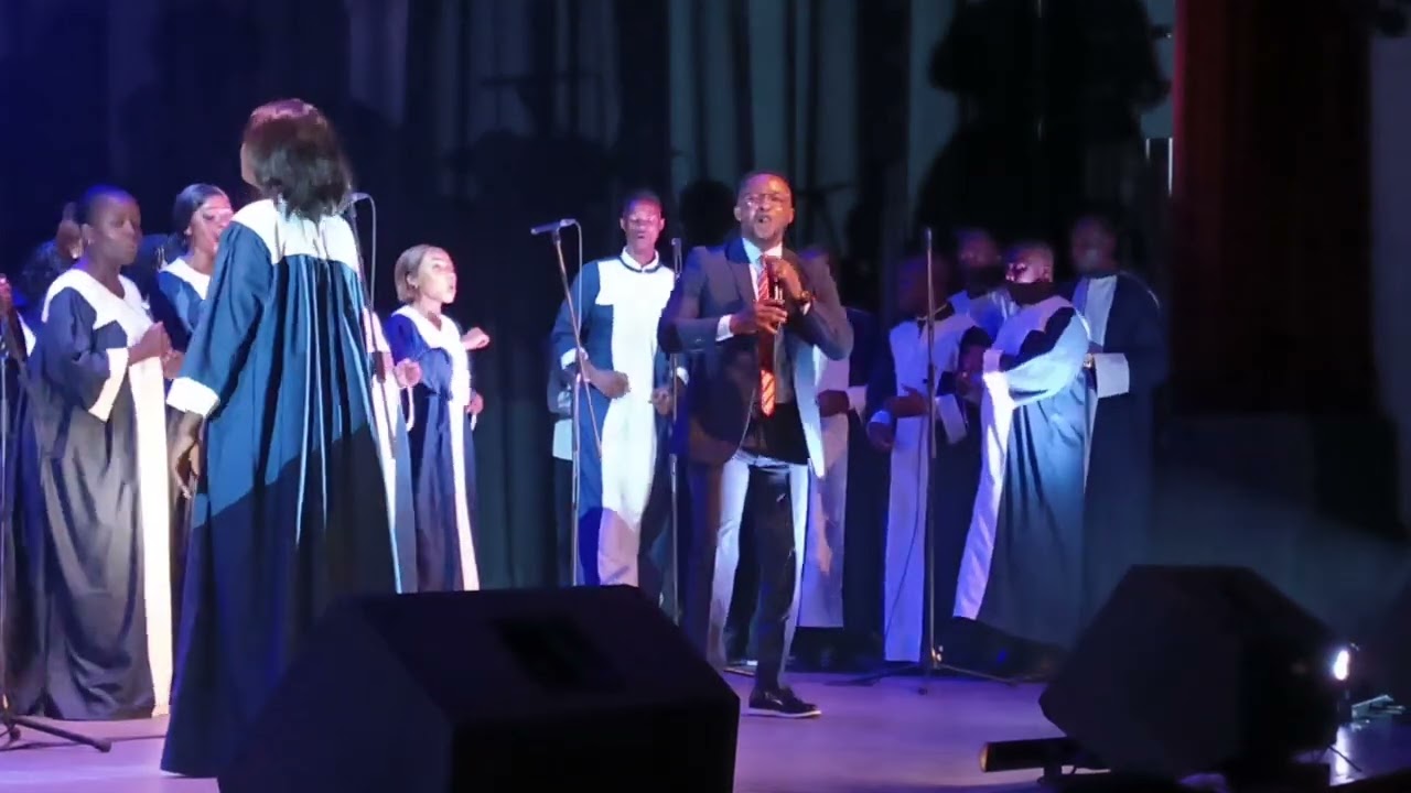 Chorale @choralecentrengamaba, dans Balongo (les saints), concert 14 février IFC Brazzaville 