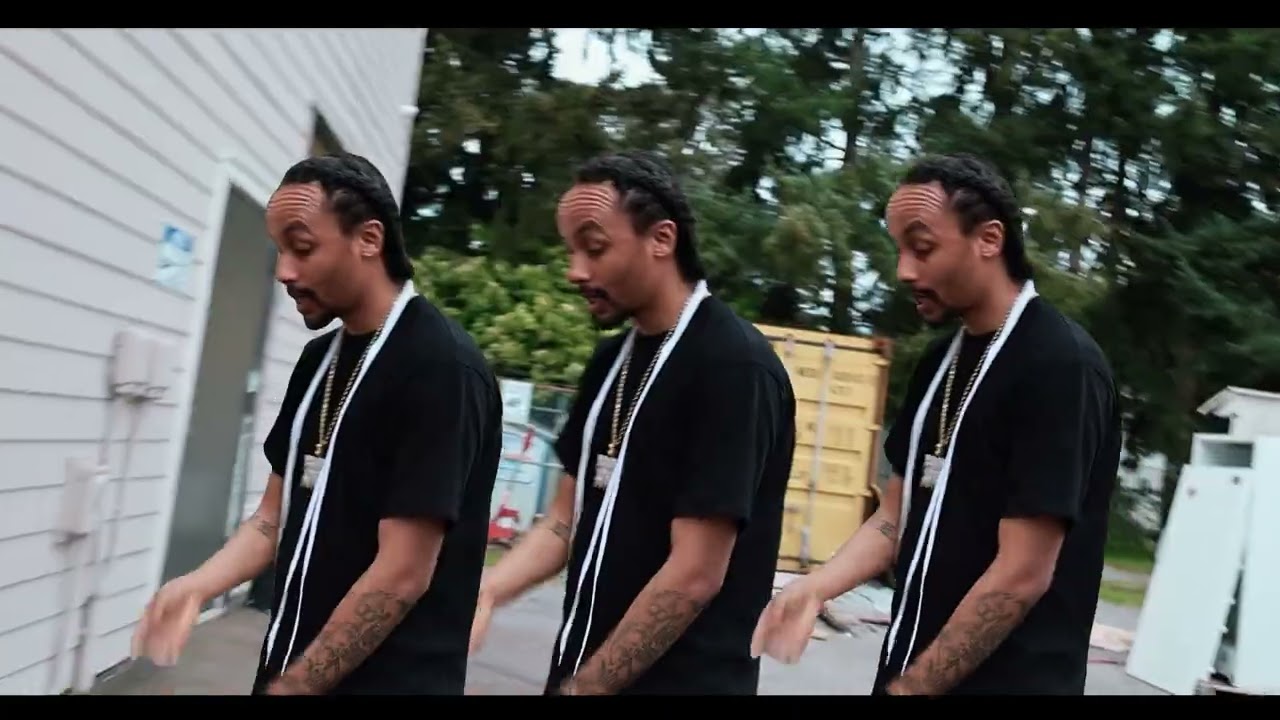 Guarda 300- Younglyfe su YouTube Guarda 300- Younglyfe su YouTube