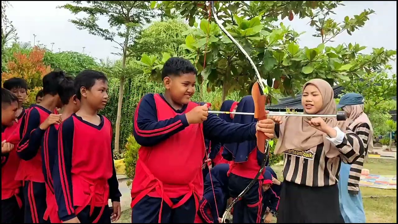 Outbound anak seru di Sendang Wangi Tuban - UPT SD Negeri Tambakboyo 1 Tuban