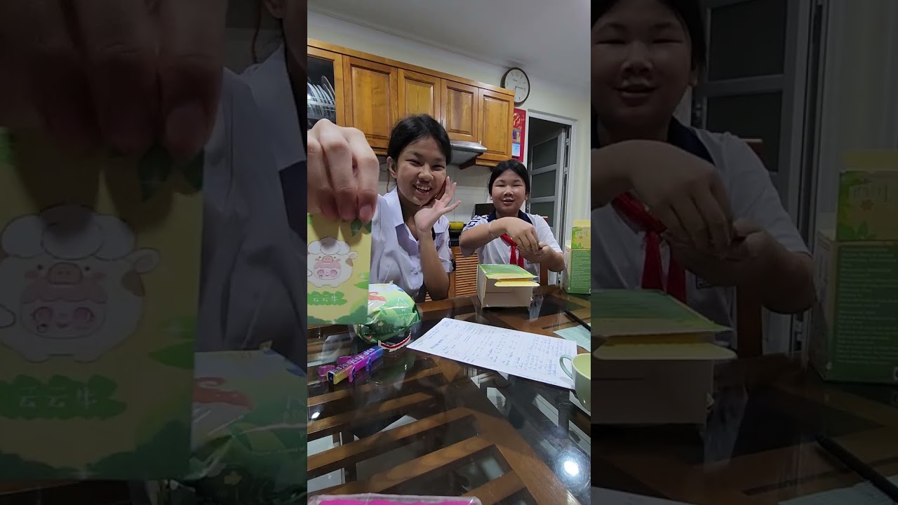 Bóc trúng secret túi mù Manchao từ quà khuyến mại sữa