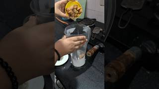 Gud se bnaya ganne ka juice🥰/ #minivlog #dailyvlog #shortsfeed #youtubeshorts #gannekajuice