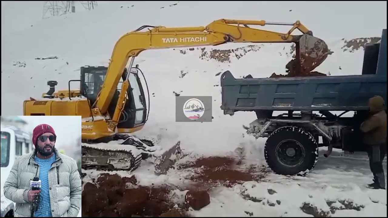 Breaking Snow Clearance Completed at Zojila Pass Traffic to Be Restored Soon After Green Signal 