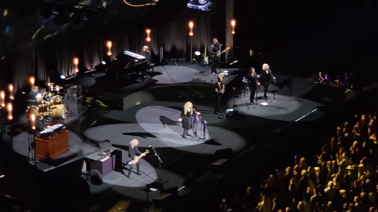 Stevie Nicks – "Dreams" (Fleetwood Mac) 2025 Tampa, Florida