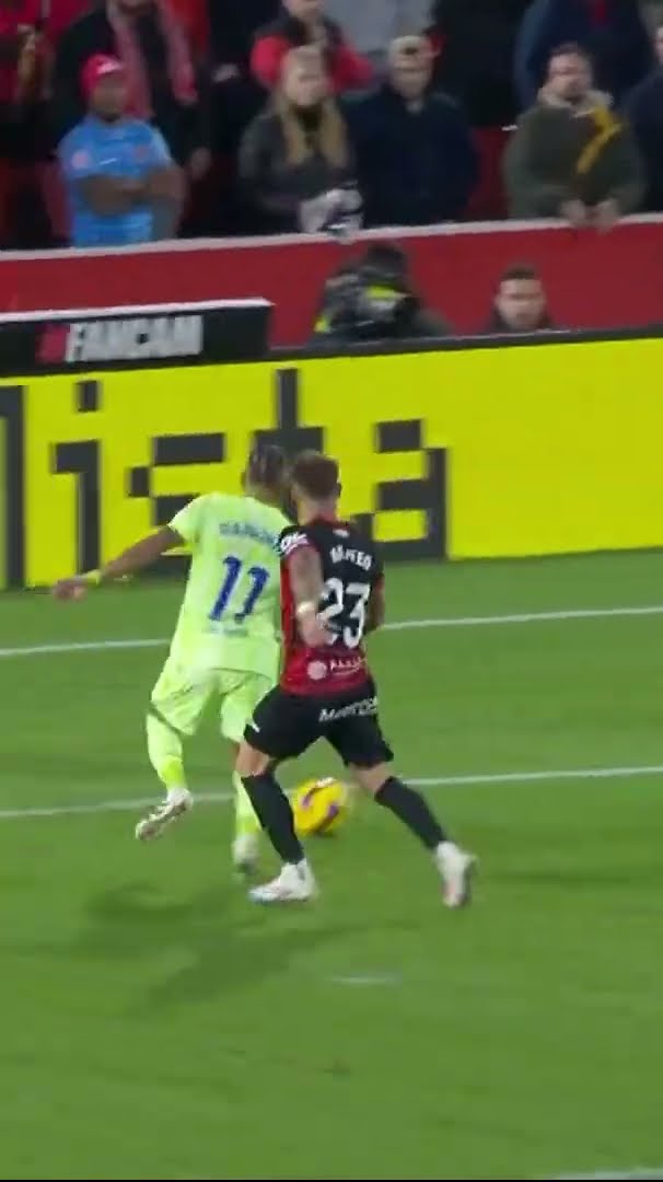 LAMINE TRIVELA: every ANGLE ?