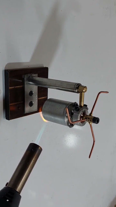 This Mini Steam Engine Spins Itself Using Real Steam! Full video on the channel #diy #steamengine