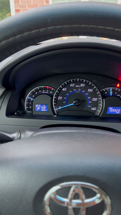 2013 Toyota Camry rev