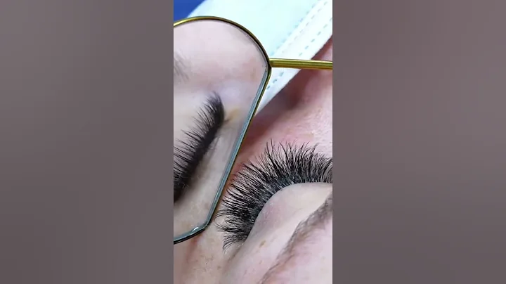 Mega Volume Eyelash Extensions 🤩💫