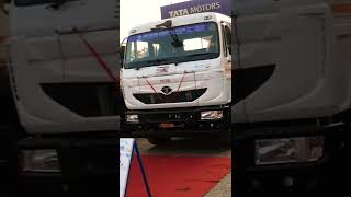 Tata Signa 4018 Tractor Trailer Best For Container Appication