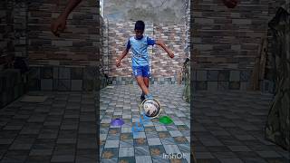 The nut meg skill 😂#football #footballskills #soccer #skills #tutorials