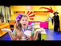 MILENINHA FINGE BRINCAR DE FAZER COMPRAS (Kids Pretend Play Buy Supermarket Fruits)