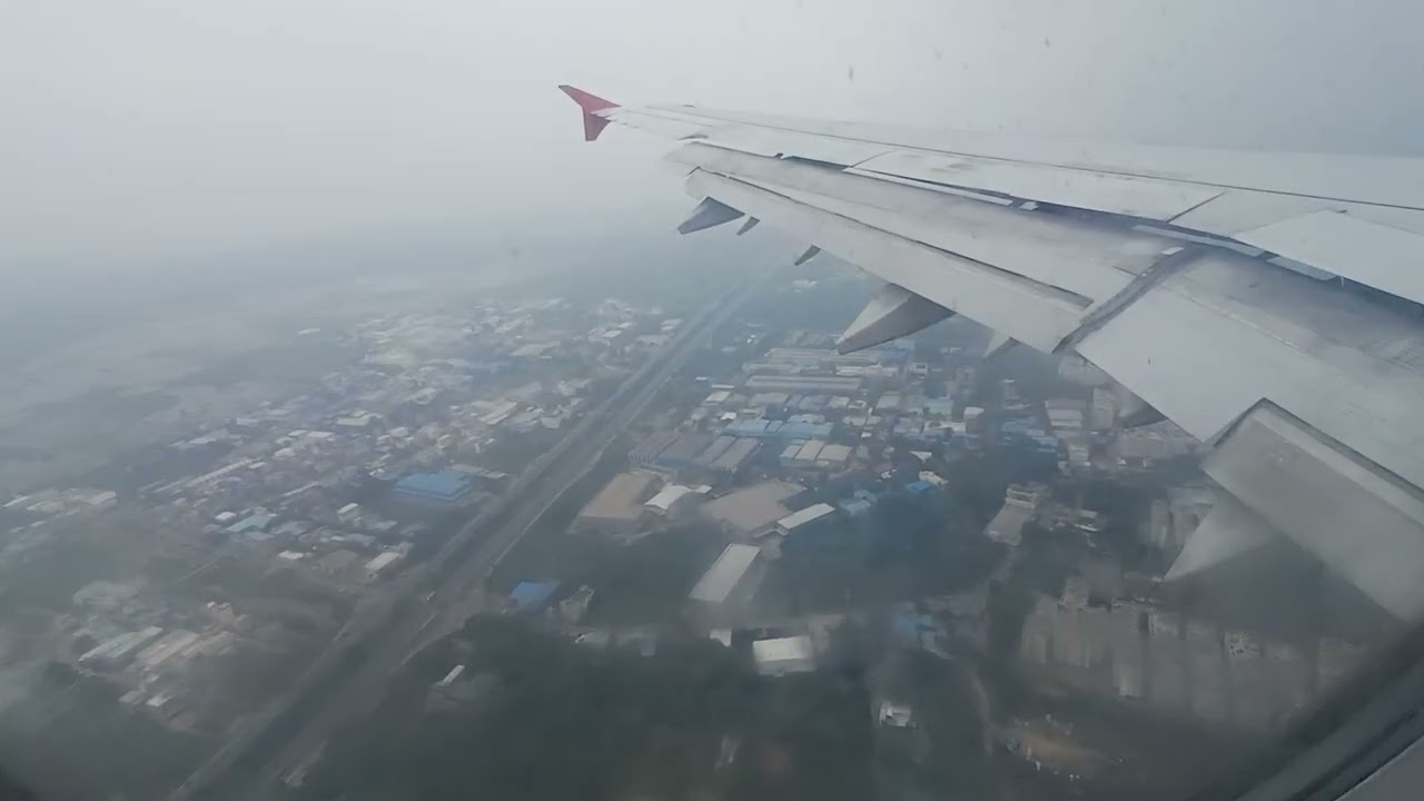 Aeroplane landing vlogs✈️ #plane #aviation #automobile #jahaaj #factshindi #trending 