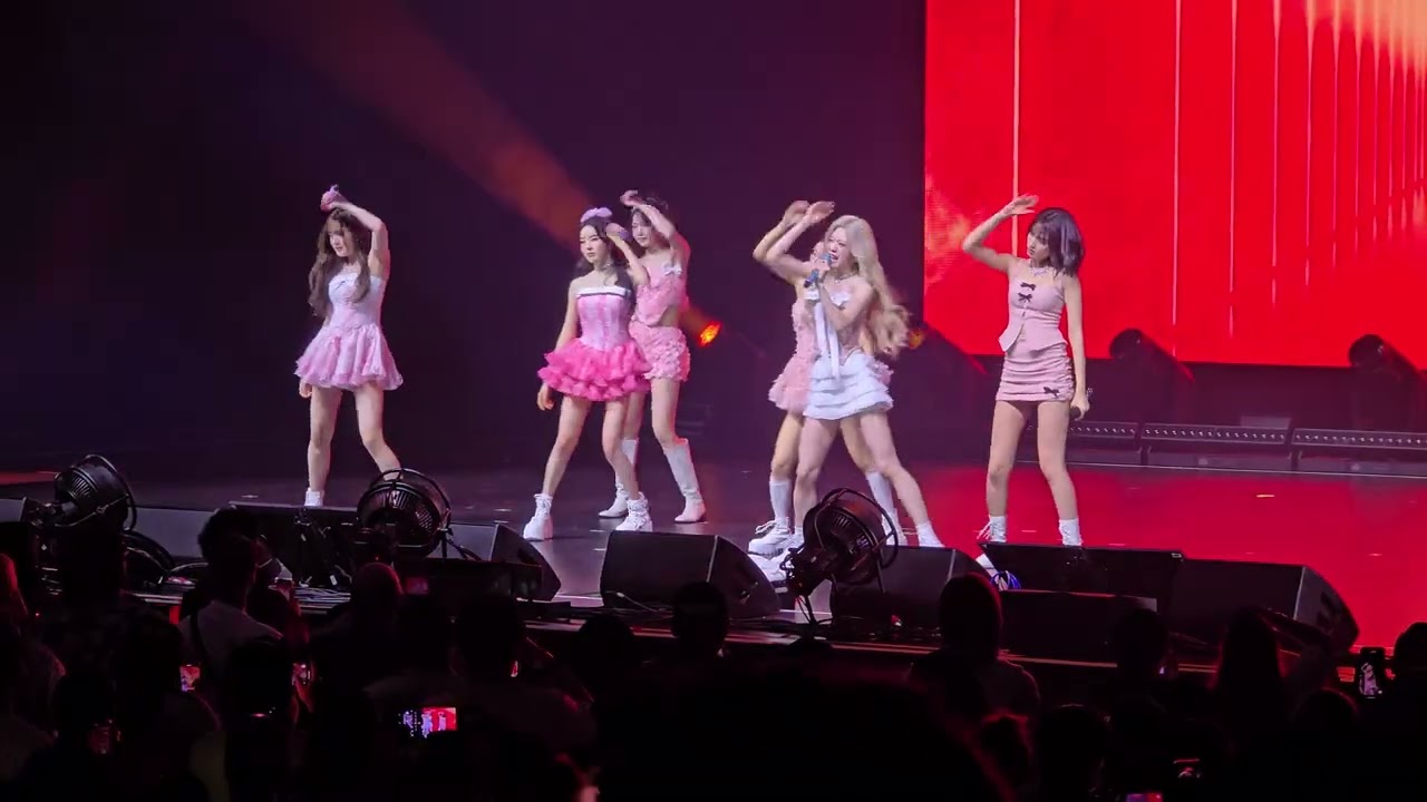 251007 STAYC - SO BAD (STAY TUNED - Youtube Theater - LA) [4K 60fps]