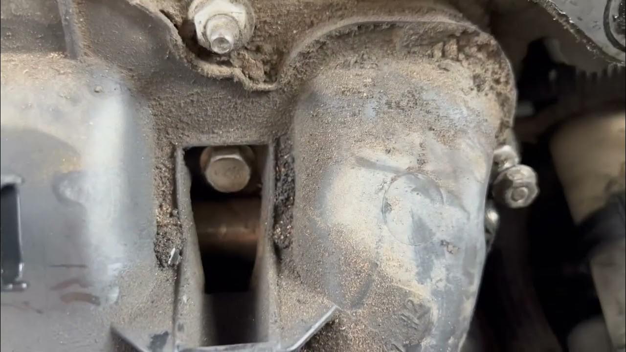 2012 Chevrolet Equinox 2.4 ecotec replace fuel injectors - YouTube