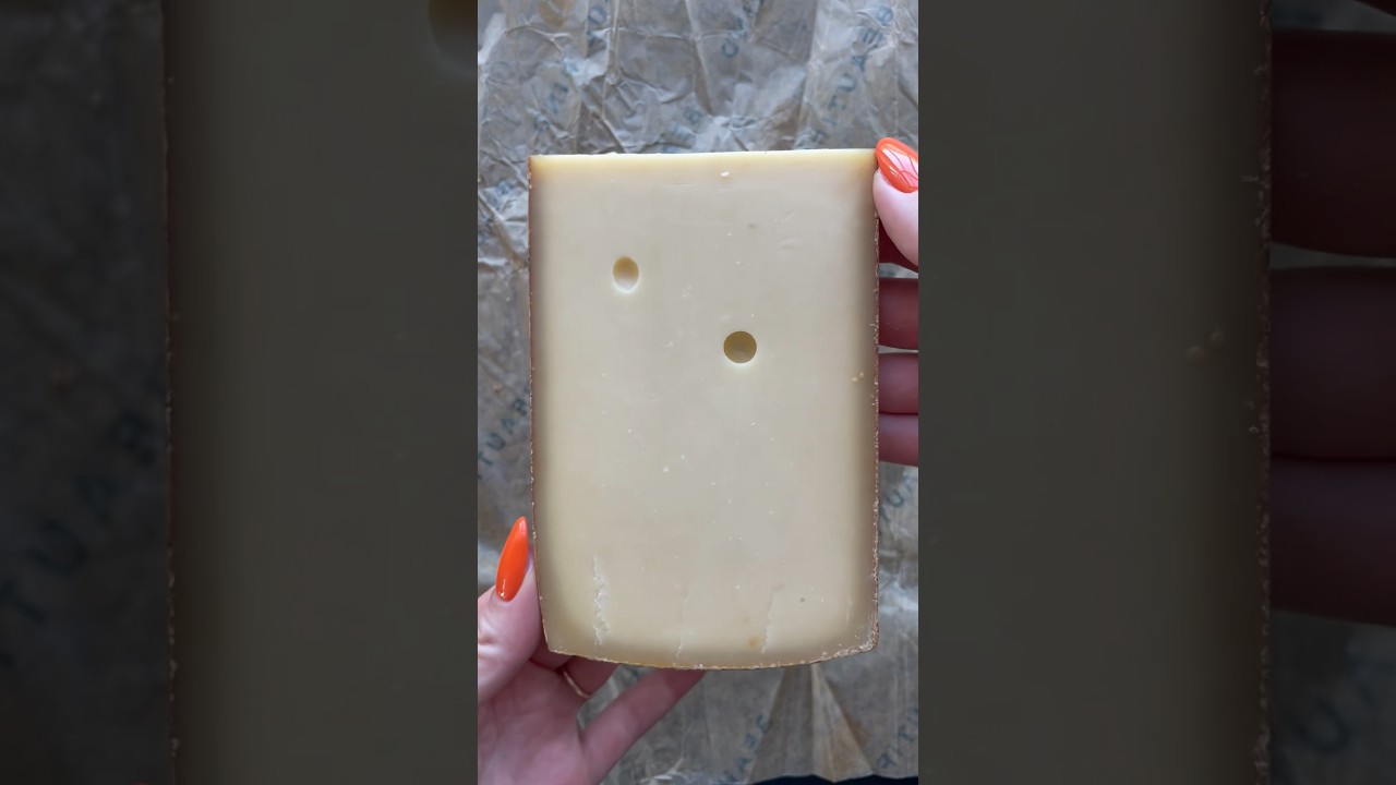 Chällerhocker 🧀 an iconic Swiss cheese with the scariest label