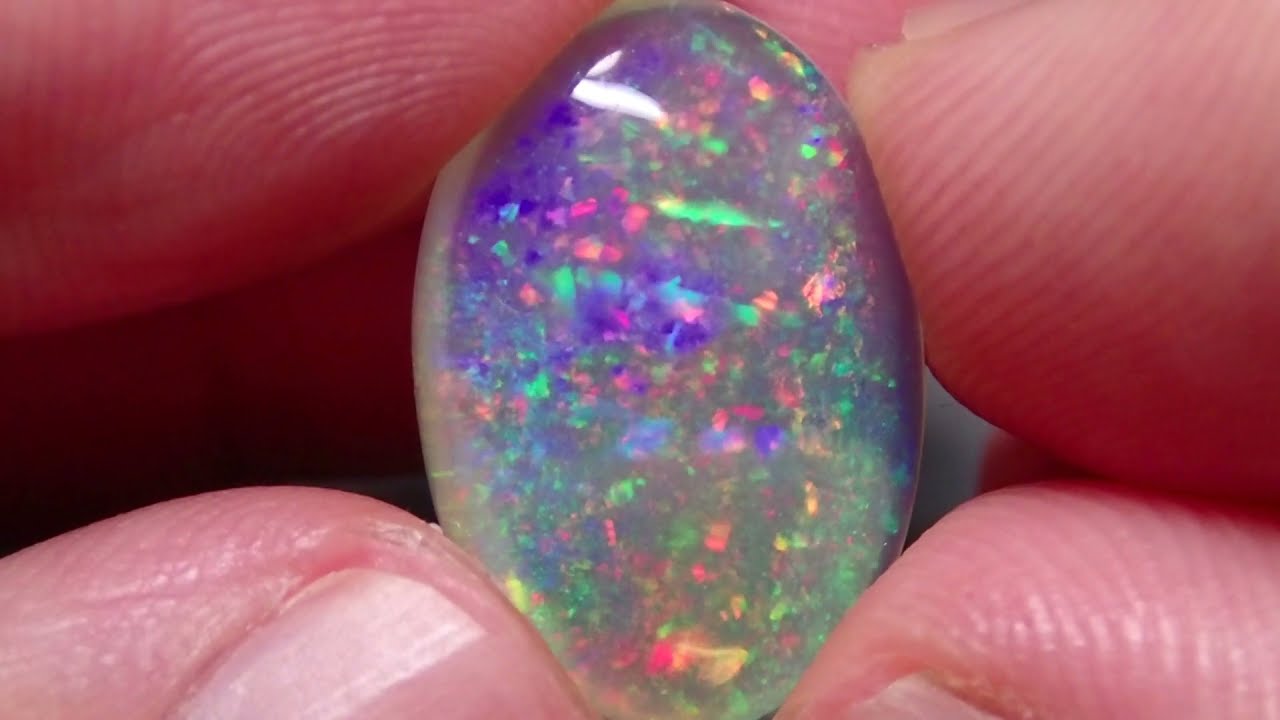 ピンファイア】クリスタルオパール 7.45ct - 天然オパールルース・原石