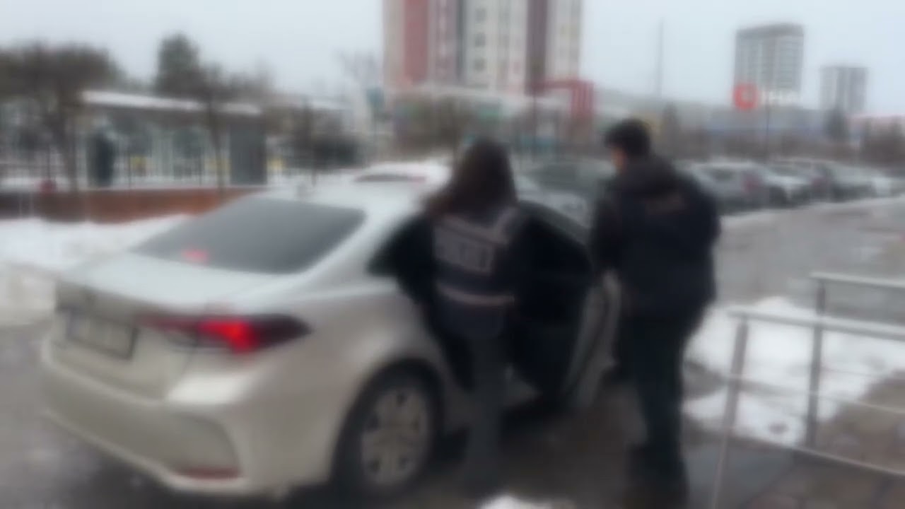 DEAŞ OPERASYONUNDA 8 ŞÜPHELİ GÖZALTINA ALINDI