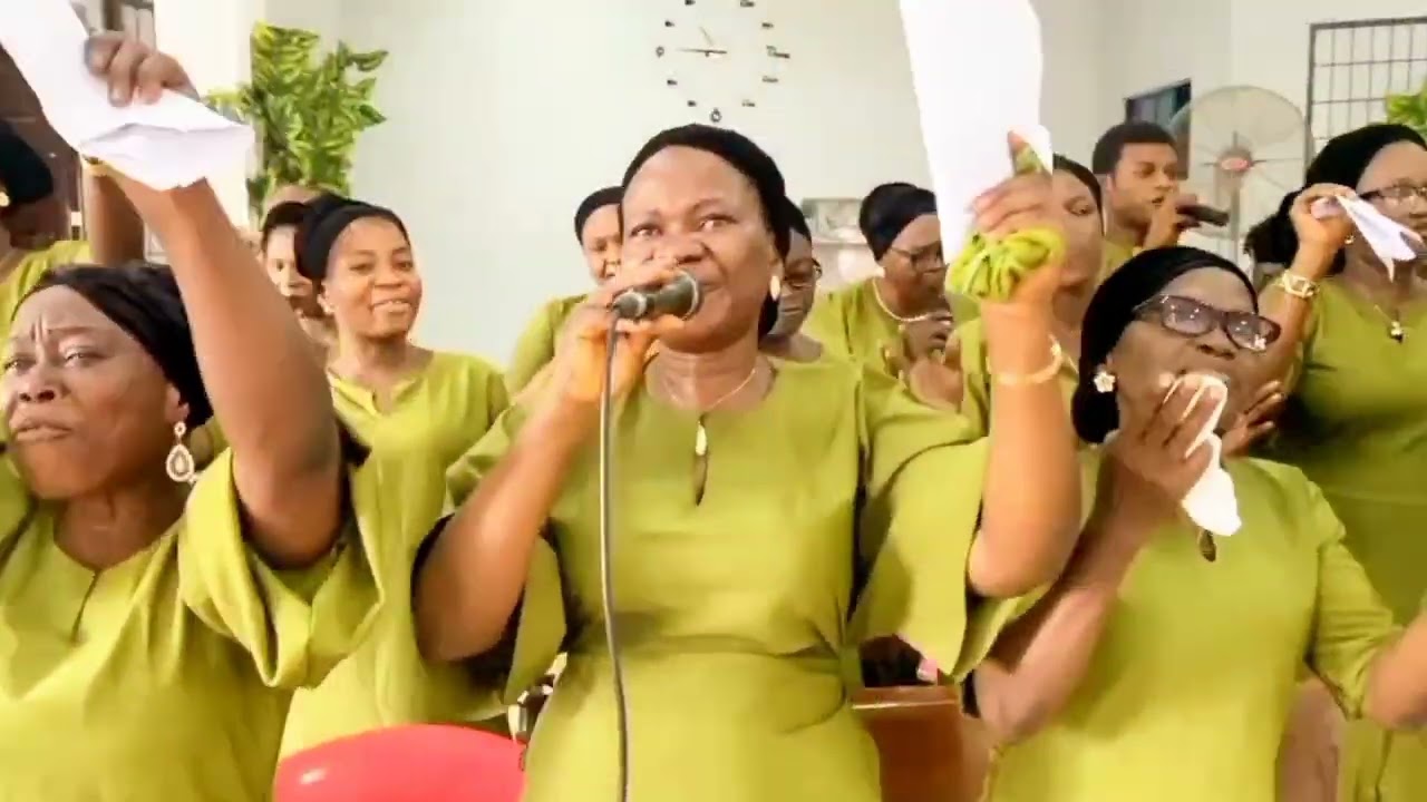 AMÓPÉ WA WA|We bring our gratitude|the 45th choir anniversary live ministration.