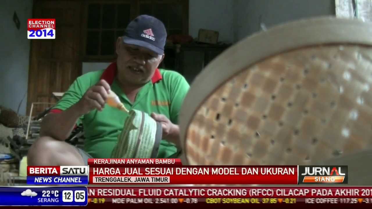  Kerajinan  Anyaman Bambu  di  Trenggalek Tembus Pasar 