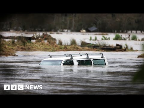 Three people dead after flooding in New Zealand's largest city Auckland – BBC News