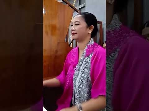 Give thanks to the Holy One | #praisethelord #organist #hkbpnommensen #worship #god