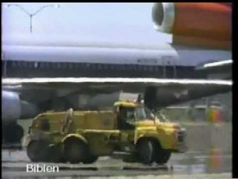 U2 - Outside It's America (5/5)