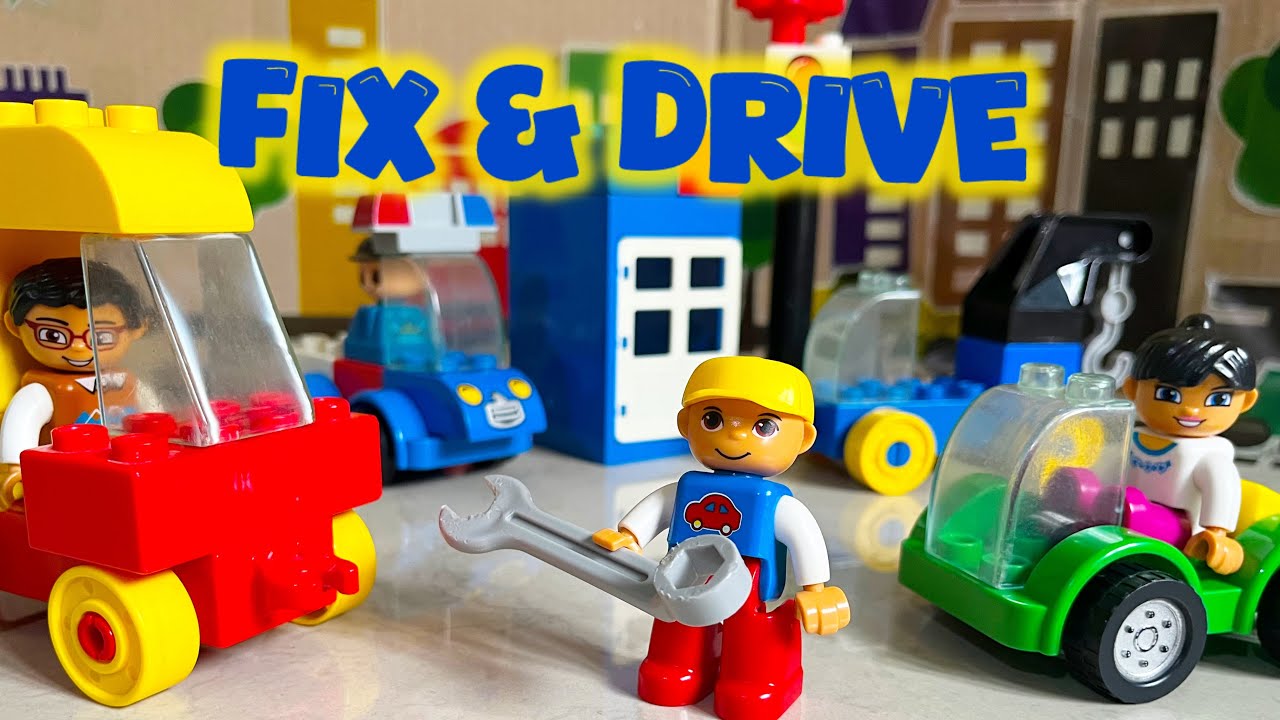 Building Blocks Cars Bump & Get Fixed | Tow Truck & Mechanic Playtime