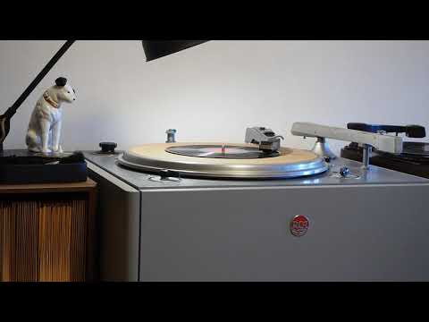 New Lester Leaps In / Lester Young and his Band
