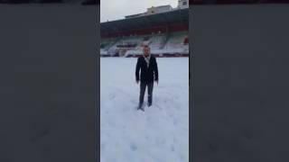 Gazi̇osmanpaşali İsmai̇l Abi̇ni̇n Gazi̇osmanpaşa Beledi̇ye Başkani Hasan Tahsi̇n Ustaya İsyani