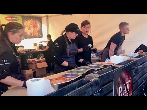Video: 8 Đồ ăn nên thử ở Riga: Ẩm thực Latvia