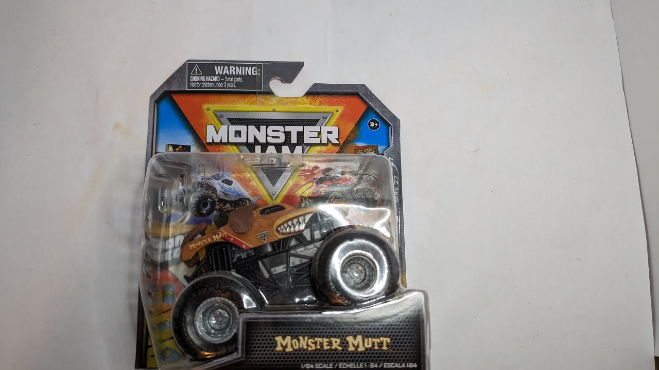 SpinMaster Monster Jam Series 27 Monster Mutt UnBoxing - YouTube