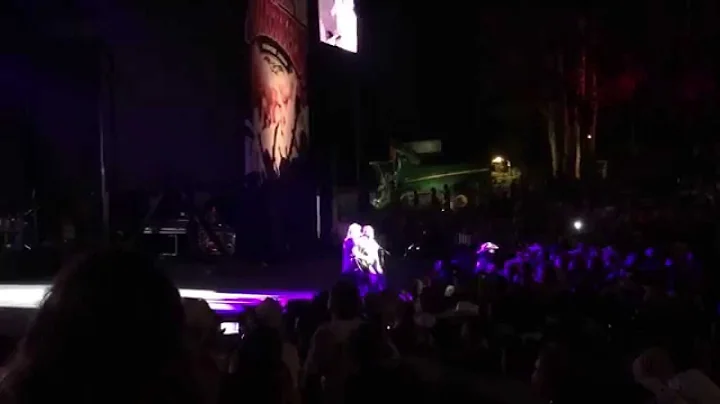 Complicated with Miranda Lambert and Carolyn Dawn ...