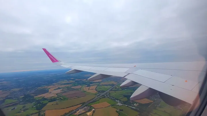 Takeoff From Luton ~ Wizzair A320