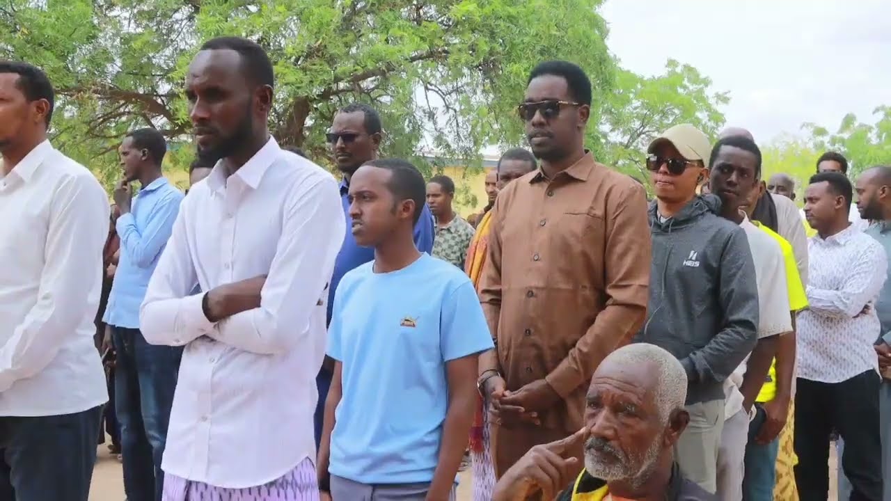 Magaalada Xudur ee xarunta Gobolka Bakool waxaa si habsami leh uga socda diiwaangelinta dadweynaha,