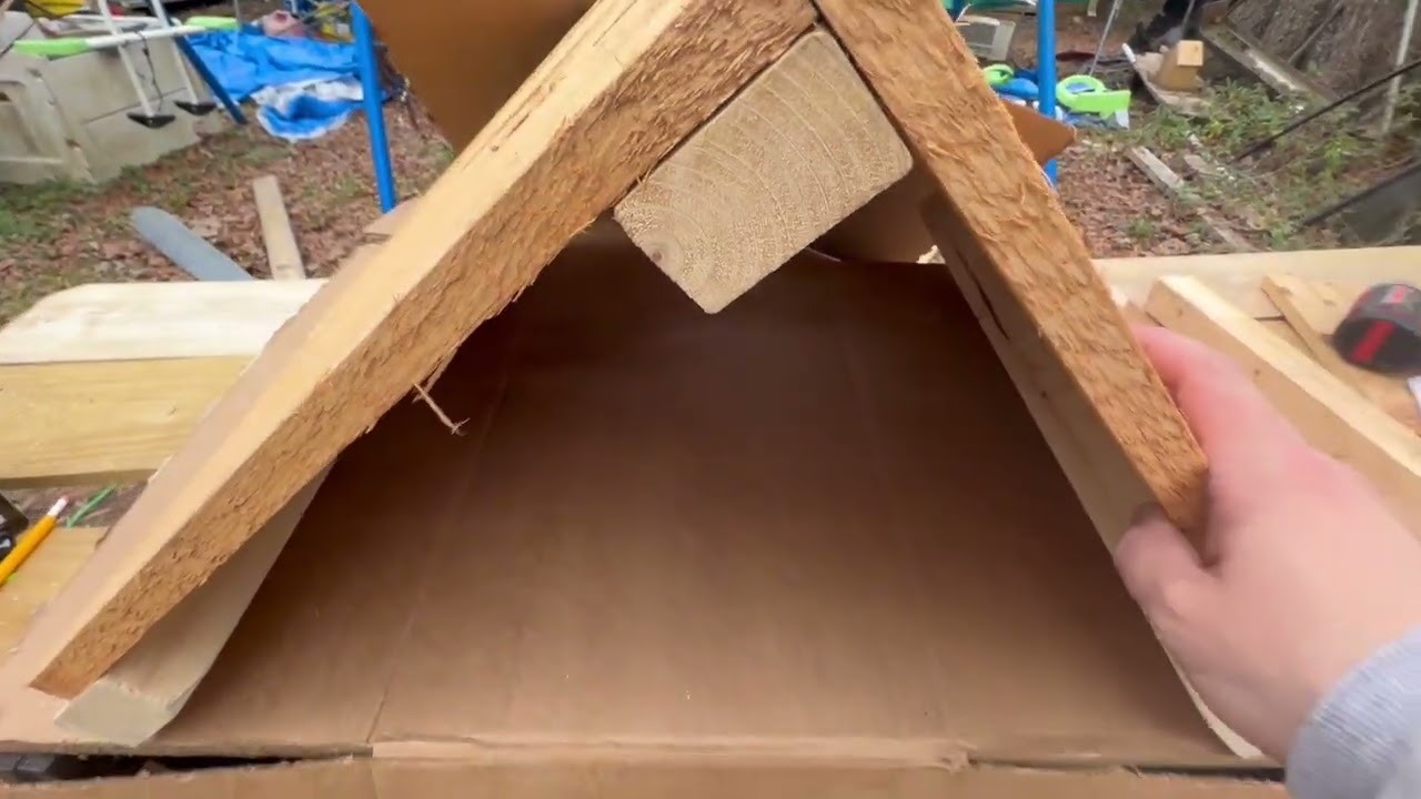 Severe Winter Weather Shelter Improved A-Frame Cat Shelter - Big Enough for a Family Snow  Ice Storm