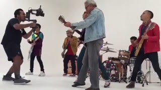 Download Lagu Iwan Fals pembuatan Video Klip bareng niji \u0026 erik soekamti Hidup Yang Hebat MP3