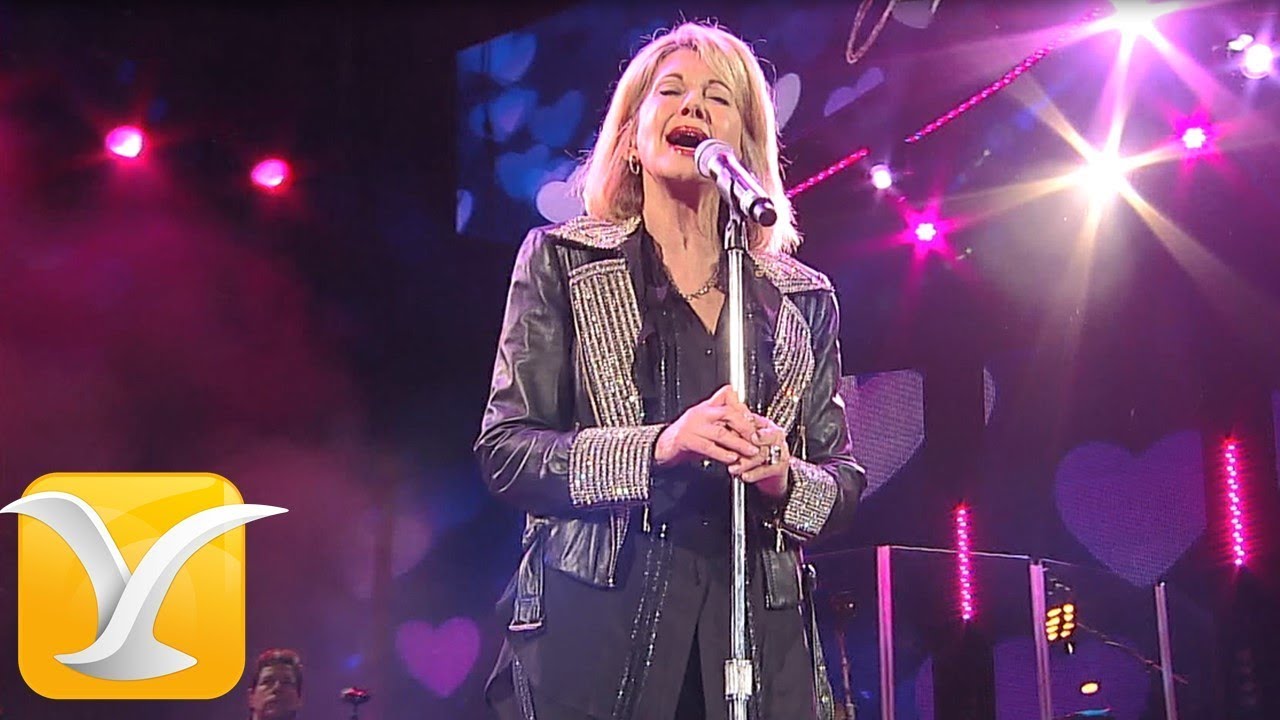 Olivia Newton-John - Hopelessly Devoted to You - Festival de Viña del Mar 2017 HD 1080P