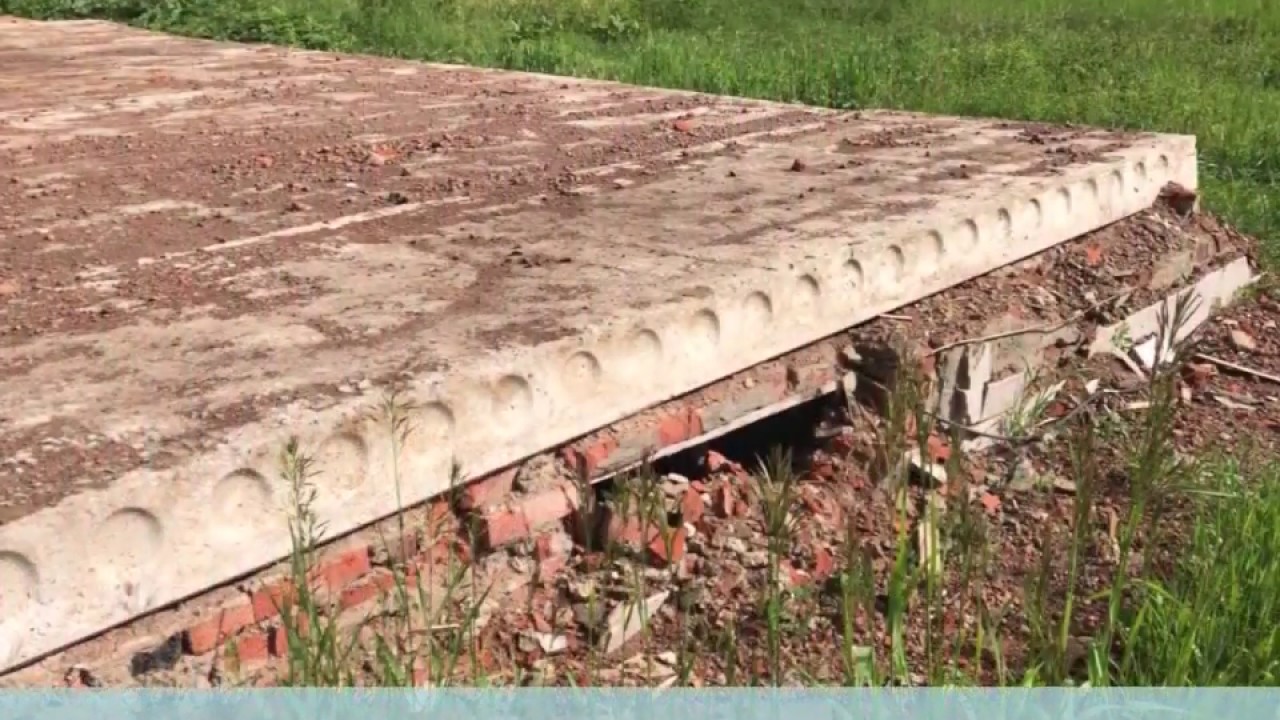 Демонтаж старого фундамента - YouTube