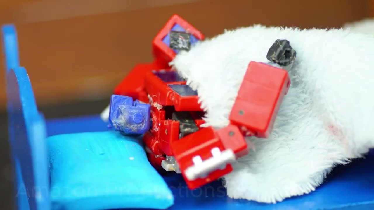 Funniest Transfomers Disturbed By Mosquito 