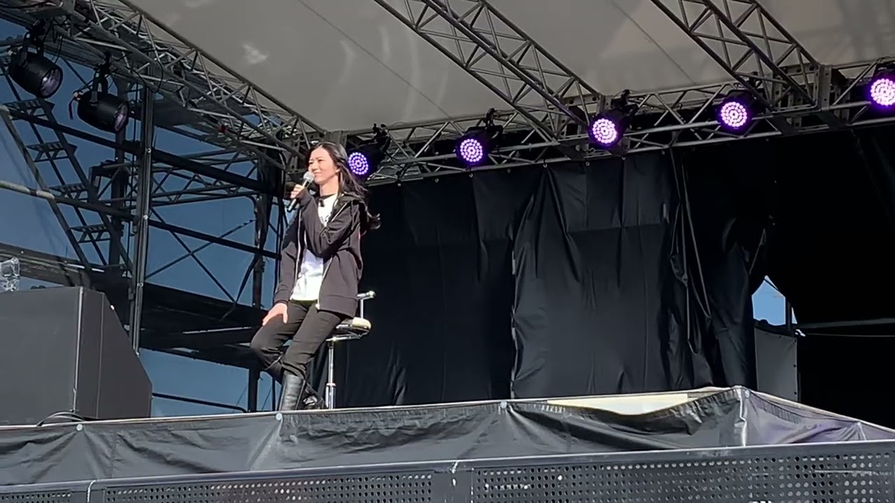 20250403 鈴鹿サーキットFANZONEステージ　#大島璃音