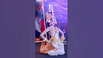 Love Cambodia 