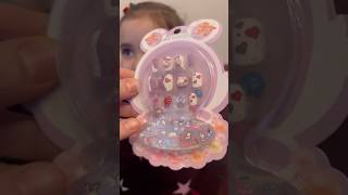 Elvinin Tırnaklarına Sticker Yapıştırdık Şfet