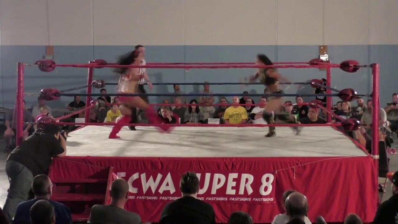MATCH PREVIEW: Santana Garrett vs. Karen Q (Super 8 ChickFight 2017)