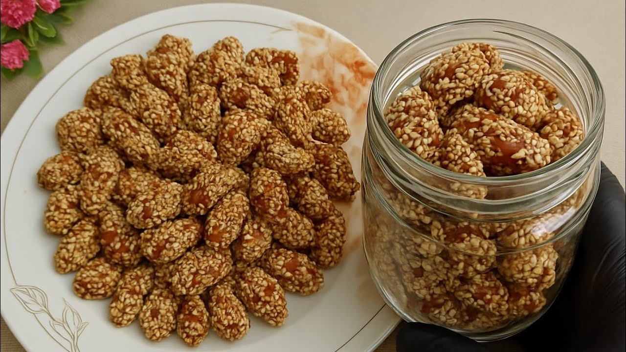 Golden Crunch Caramel Almond With Sesame Seeds