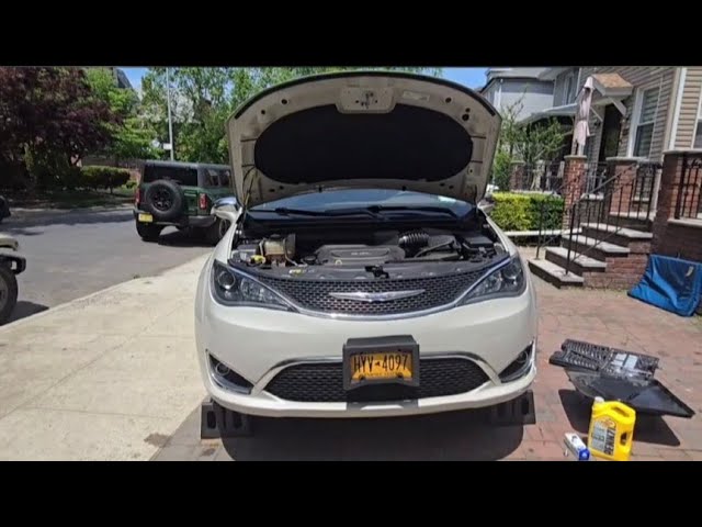 Aazon.co: Partzer Halogen Headlights Assebly Copatible with 2017 2018 2019 2020 Chrysler