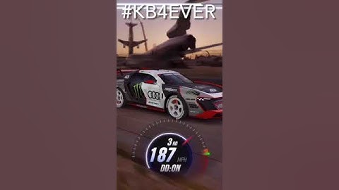 The Hoonitron Takes on the CSR2 Dragstrip! #kb43ver #shorts