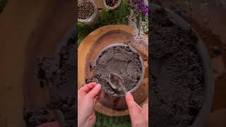 The Muddy Chef - A mud kitchen cookbook for kids!