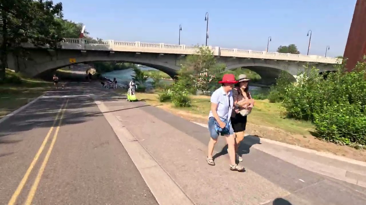 Touch.Grass/Urban.Sprawl (Scooter Edition)